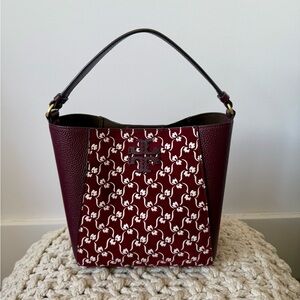 ❗️SOLD❗️Tory Burch McGraw Bucket Bag